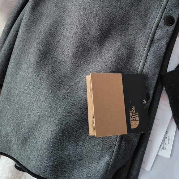 The North Face Supine Scarf Gray - Picture 5 of 5